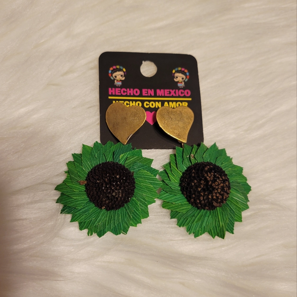 Arete artesanal girasol hoja de maíz